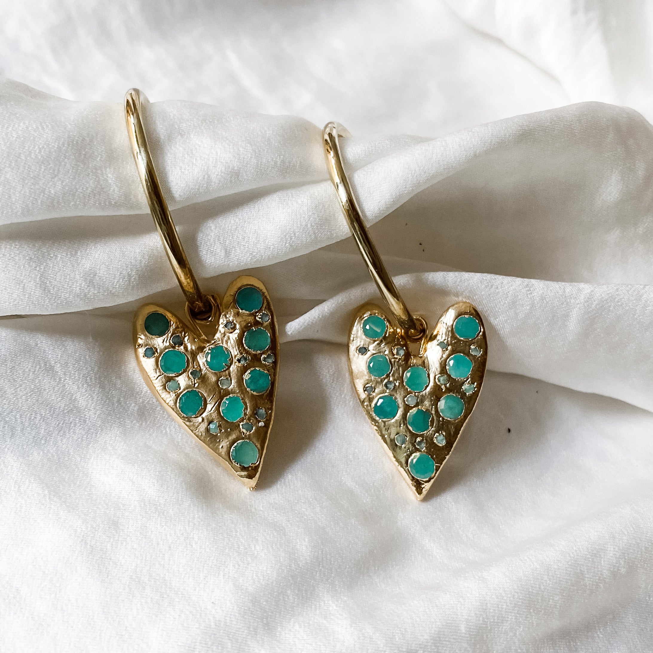 ALOFA Emerald Heart Charms